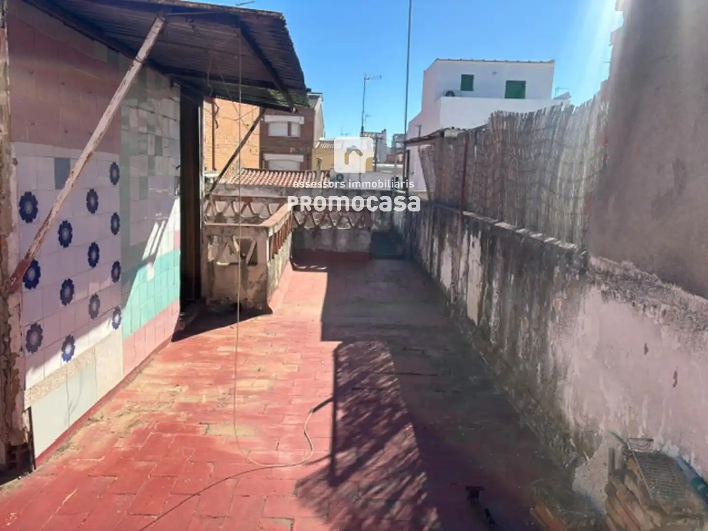 Vista exterior de Casa o xalet en venda en Sabadell amb Terrassa