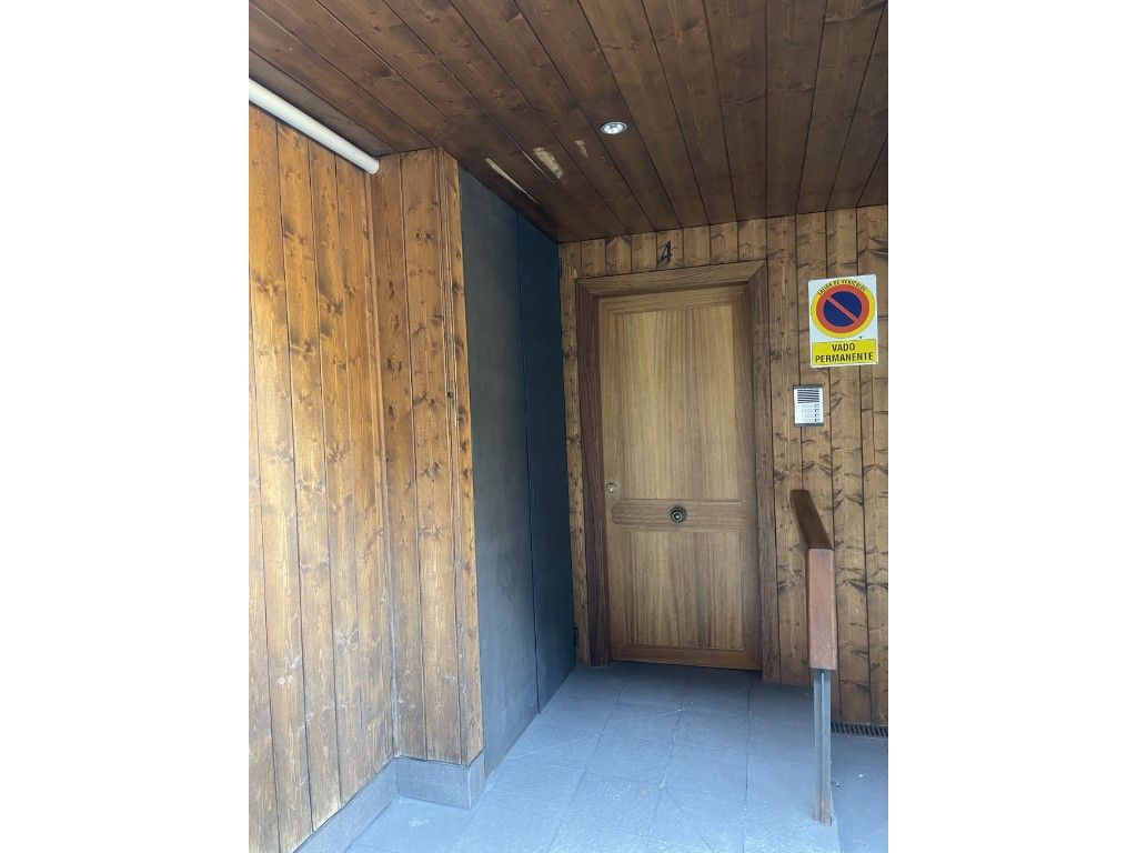 Apartamento en venta en Naut Aran