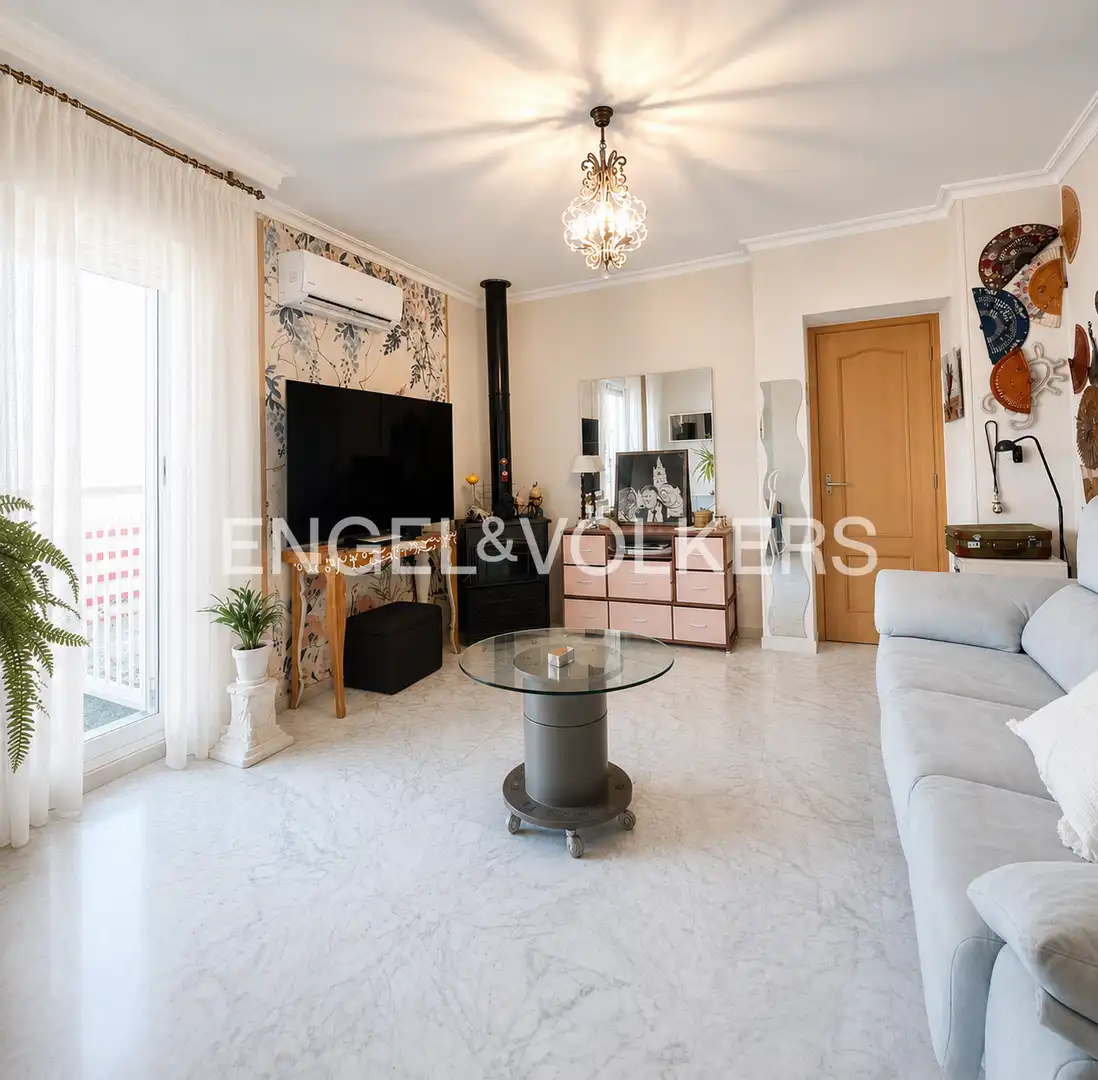 Living room of Attic for rent in Sevilla  with Air Conditioner, Heating and Terrace