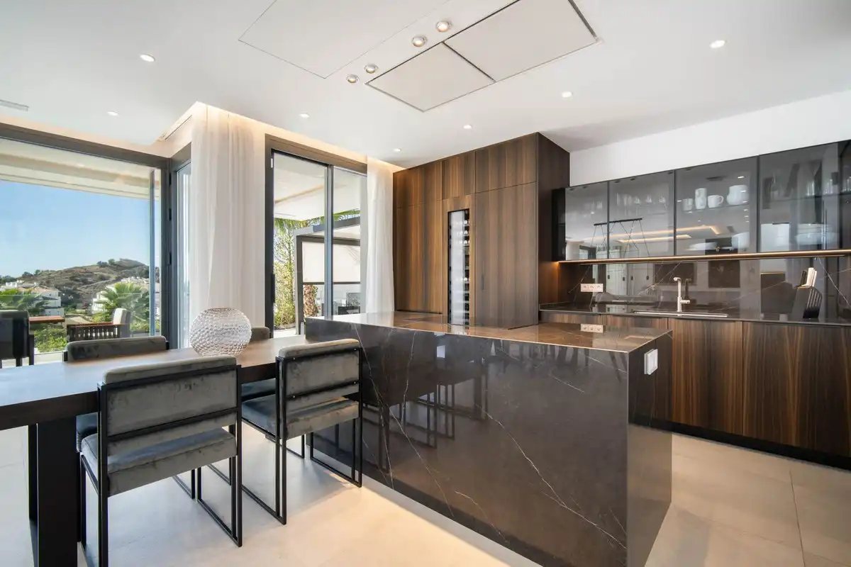 Chalet con piscina en venta en Nueva Andalucía, imagen 10