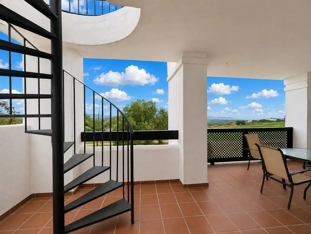 Terrace of Attic for sale in La Alcaidesa  with Air Conditioner, Heating and Terrace