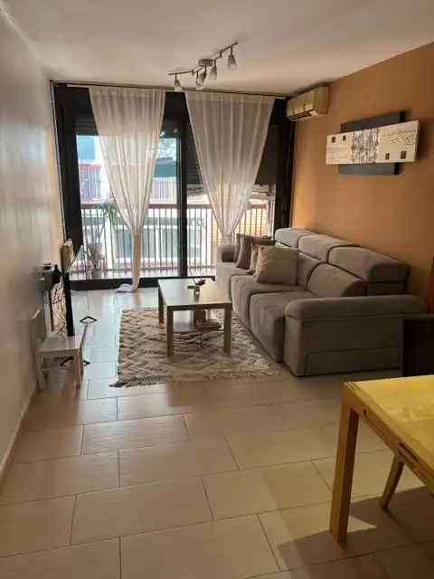 Sala de estar de Piso en venta en Mataró con Aire acondicionado, Calefacción y Horno