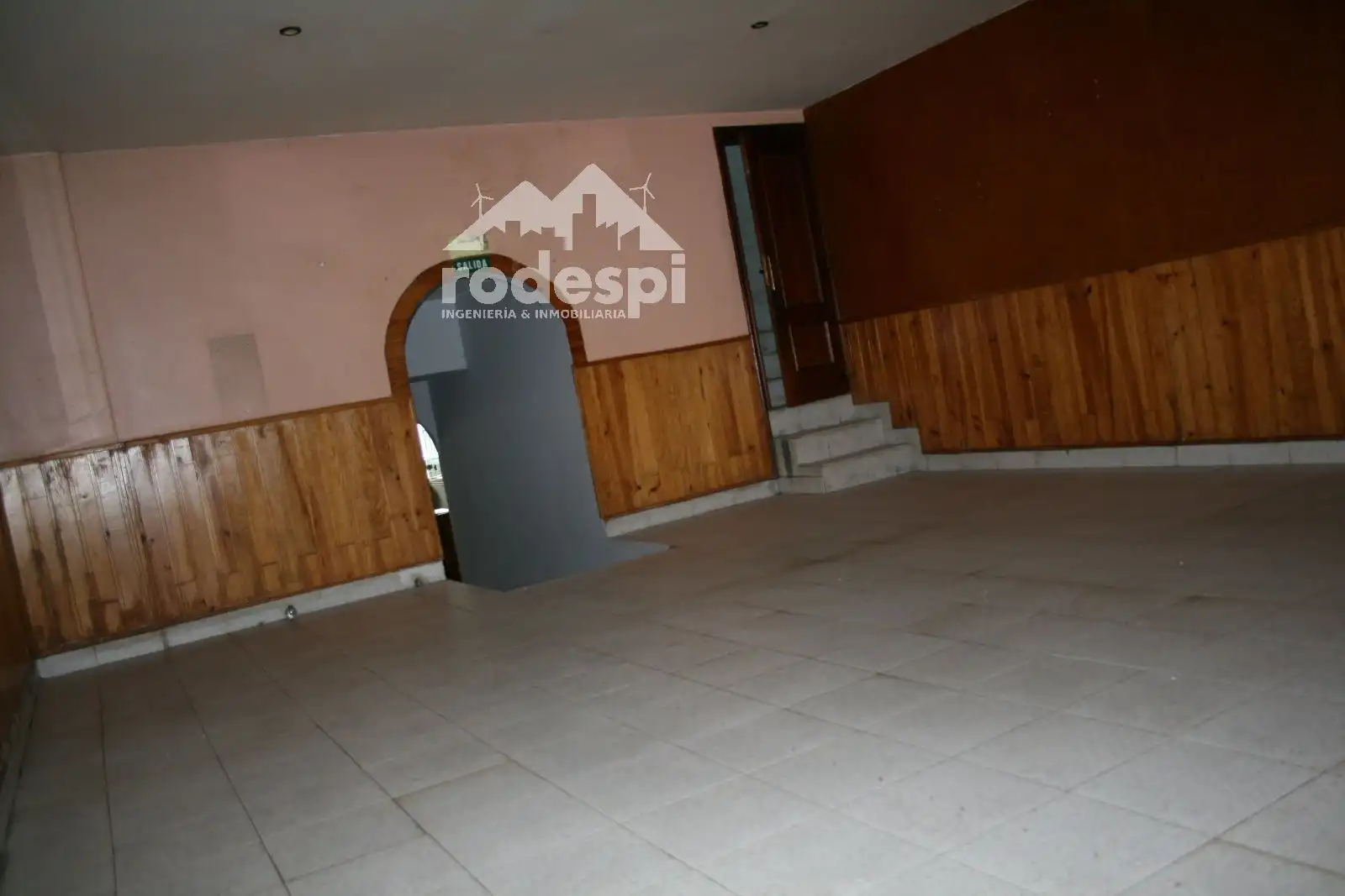 Local comercial en venda a Ponteareas, imagen 2