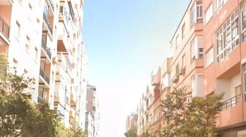 Foto 2 de Piso en venta en Calle Doctor Carracido, Oliveros - Altamira, Almería Capital