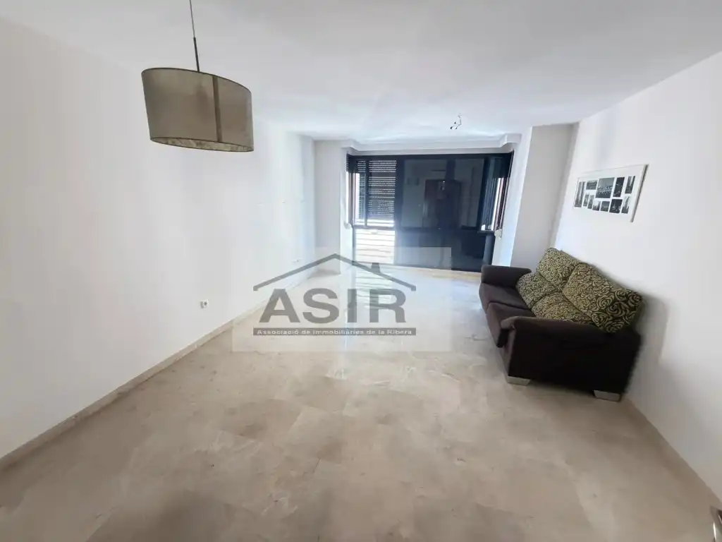 Wohnung zur Miete in Calle Cardenal Vera, Sants Patrons