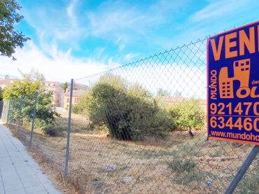 Terreno residenziale in vendita a Paseo Bolonia 7