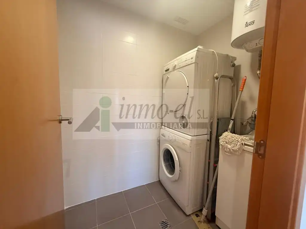 Habitación de Ático en venta en Almazora / Almassora con Terraza y Balcón