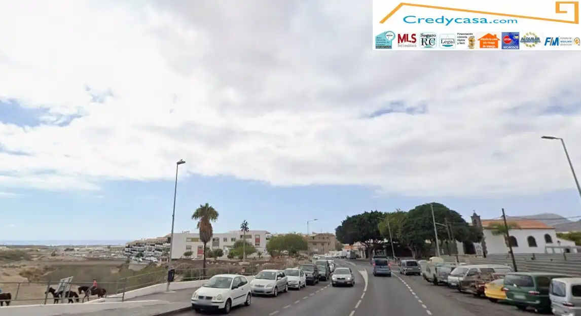 Vista exterior de Pis en venda en San Miguel de Abona amb Terrassa, Traster i Balcó