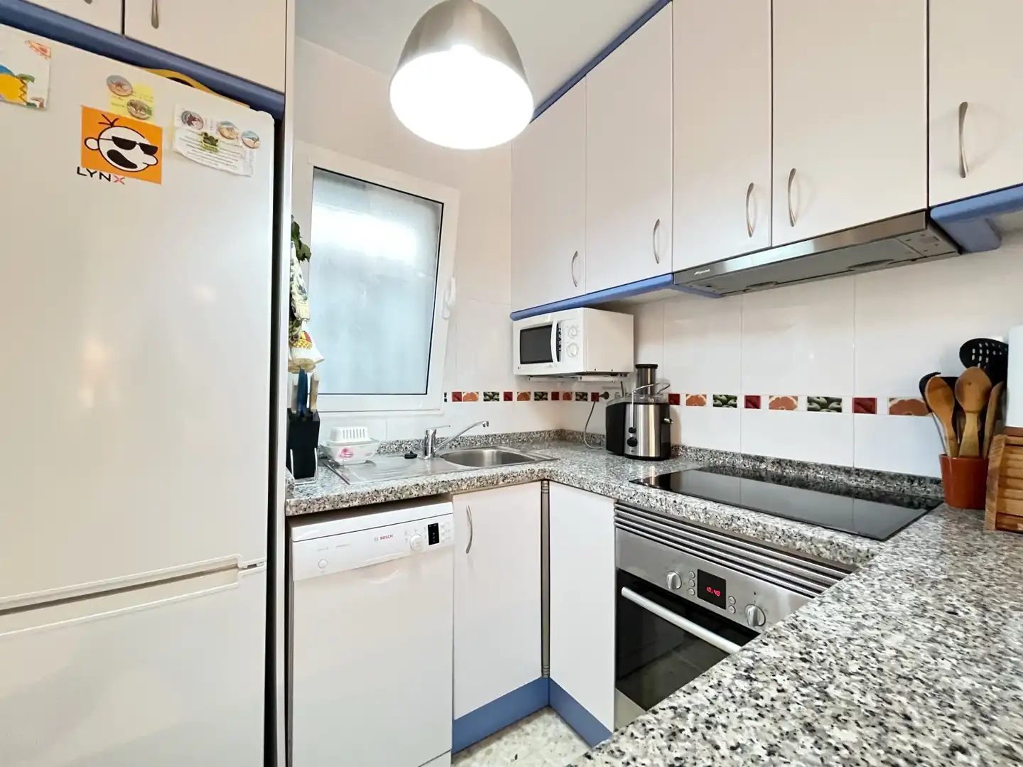 Cocina de Casa adosada en venta en Dénia con Aire acondicionado, Terraza y Piscina