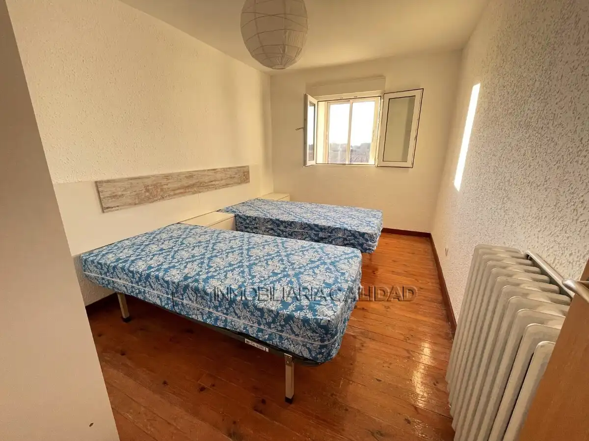 Bedroom of Houses for sale in Burgos  with Heating
