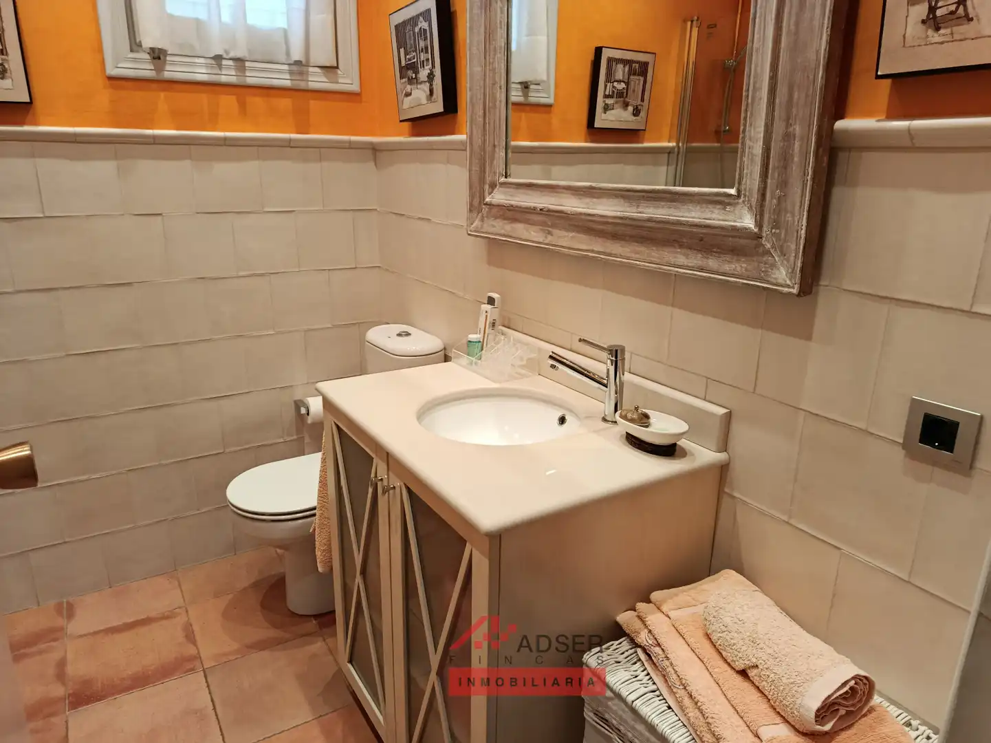 Bathroom of Houses for sale in Nalda  with Private garden, Storage room and Swimming Pool