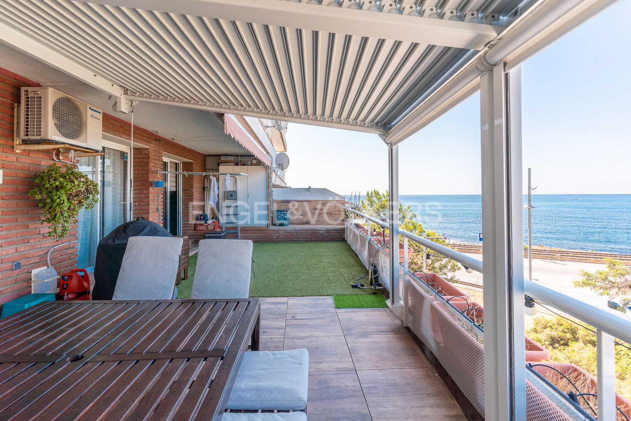 Terrace of Apartment for sale in Sant Andreu de Llavaneres  with Air Conditioner, Heating and Parquet flooring