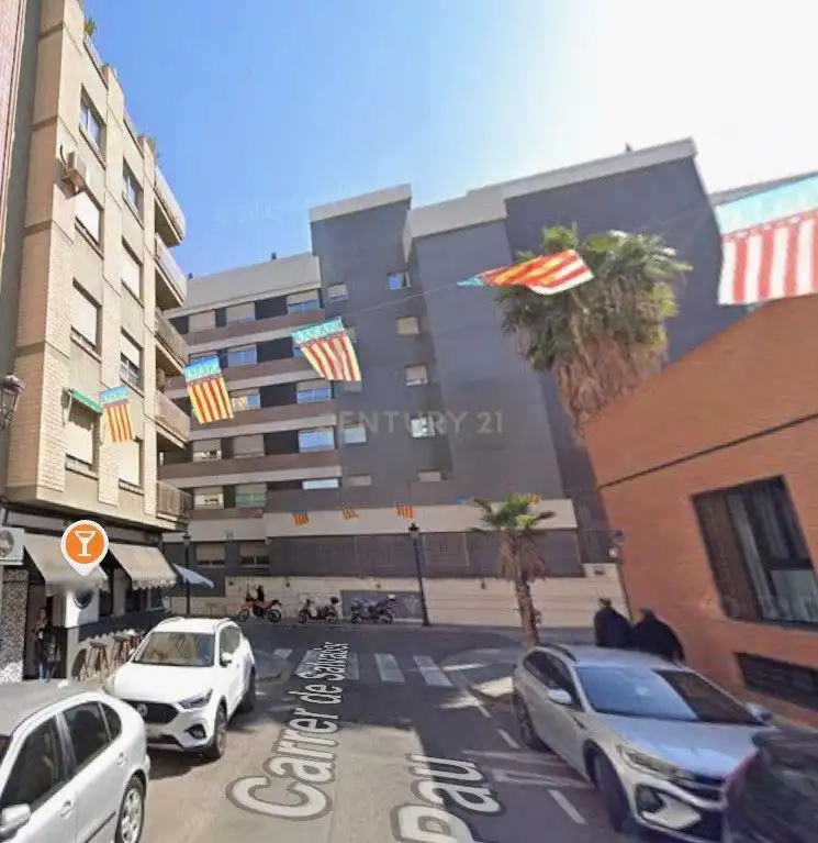 Vista exterior de Pis en venda en Valencia amb Aire condicionat, Forn i Balcó