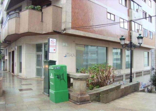 Local comercial en Venta en TOMAS ALONSO en Berbés - Peritos