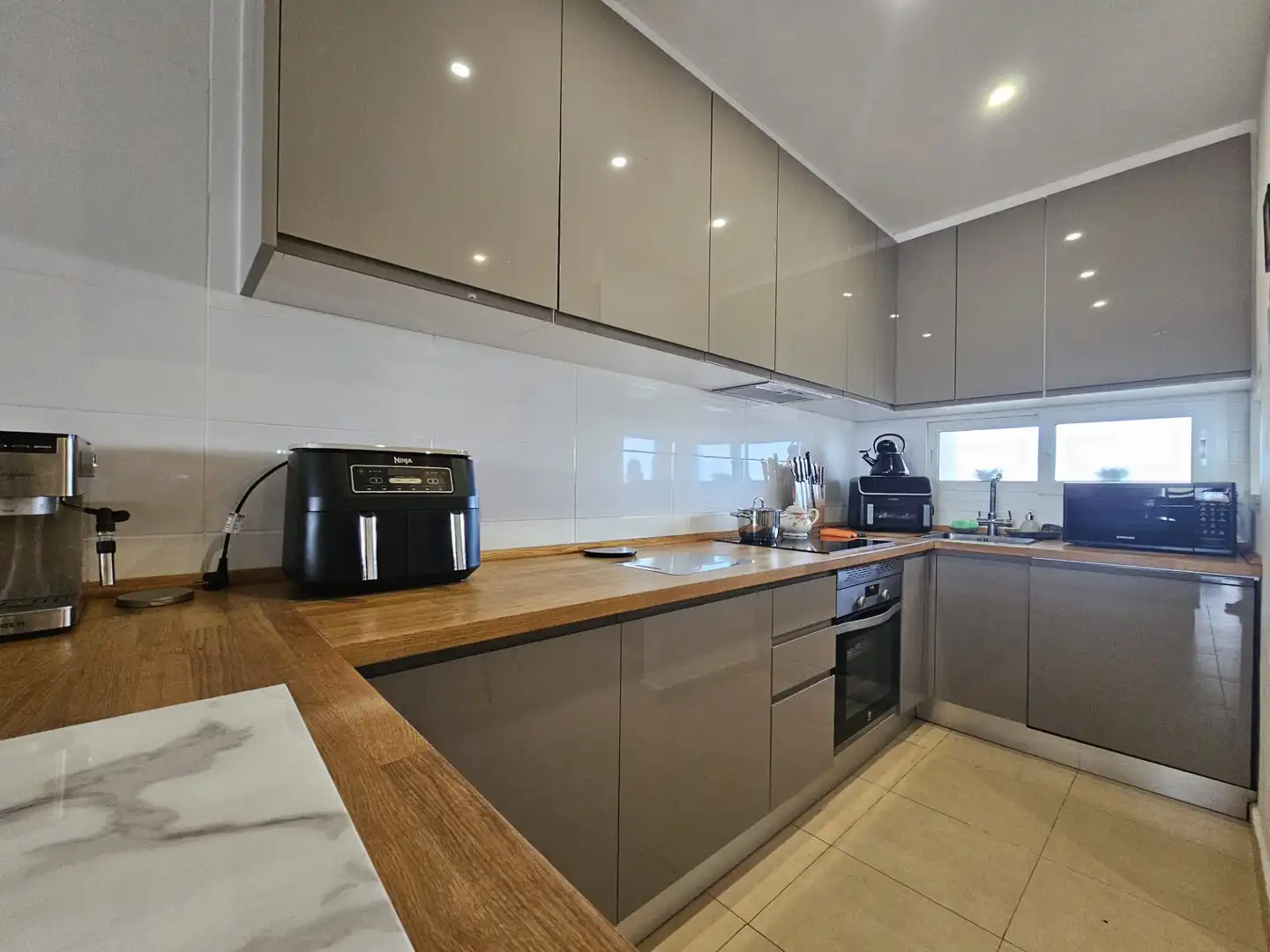 Cocina de Apartamento en venta en Alhama de Murcia con Aire acondicionado, Amueblado y Piscina comunitaria