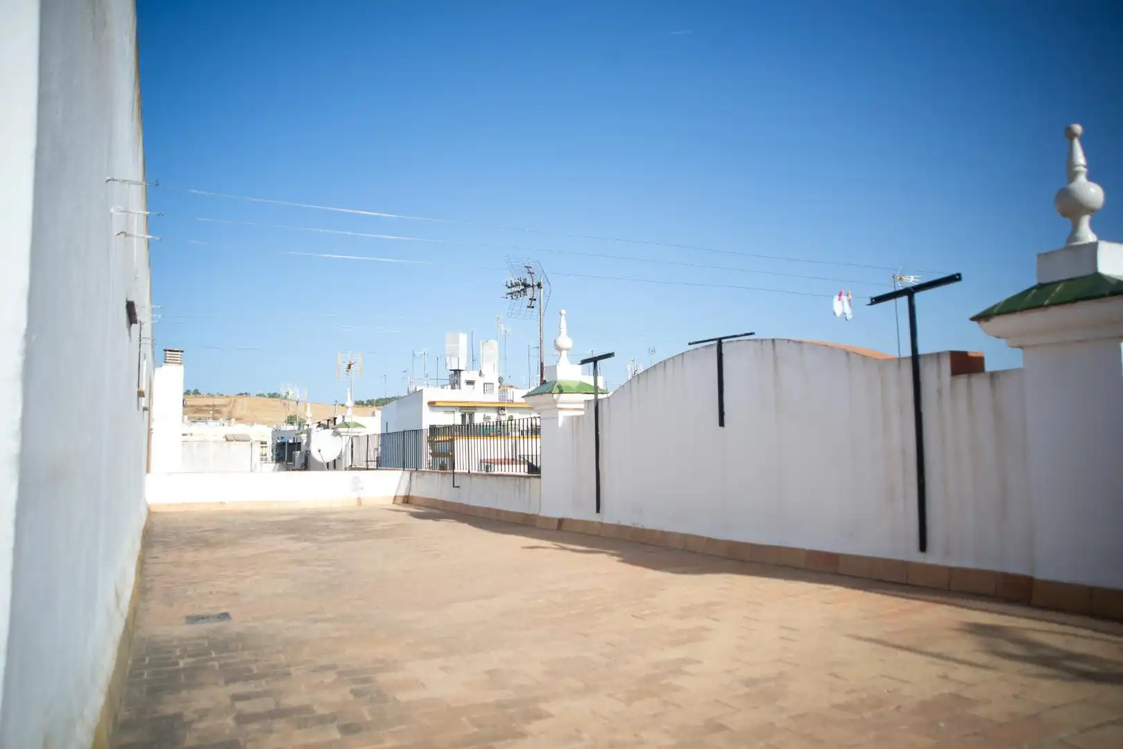 Vista exterior de Pis en venda en Camas amb Traster i Balcó