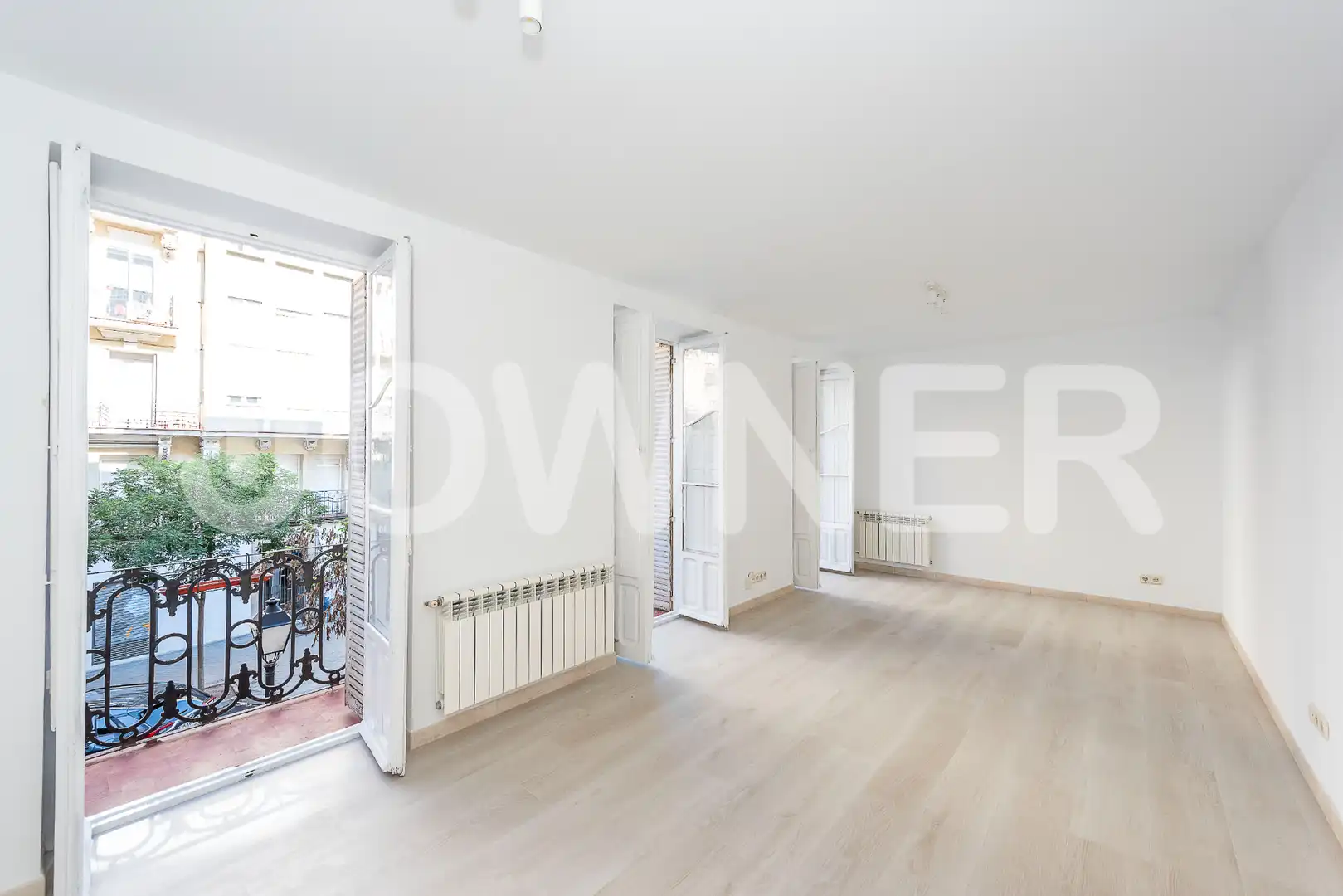 Living room of Flat for rent in  Madrid Capital  with Heating, Oven and Washing machine