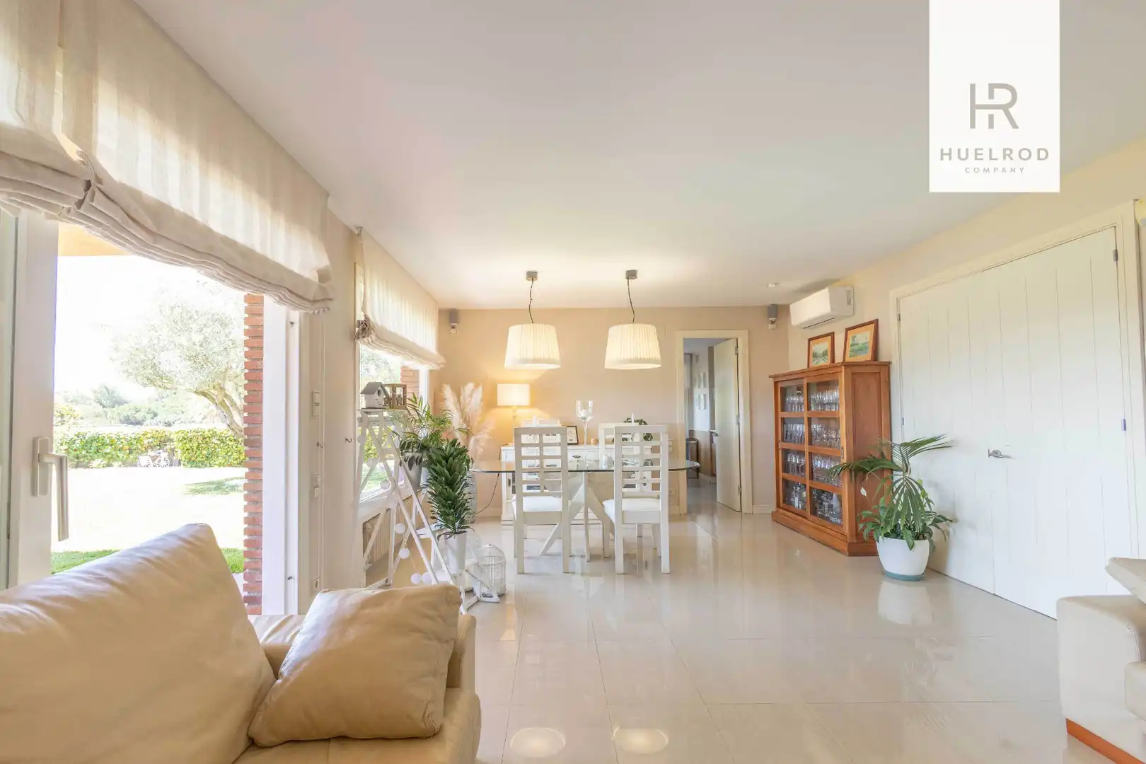 Wohnzimmer von Haus oder Chalet zum Verkauf in Sant Vicenç de Montalt mit Klimaanlage, Heizung und Privatgarten