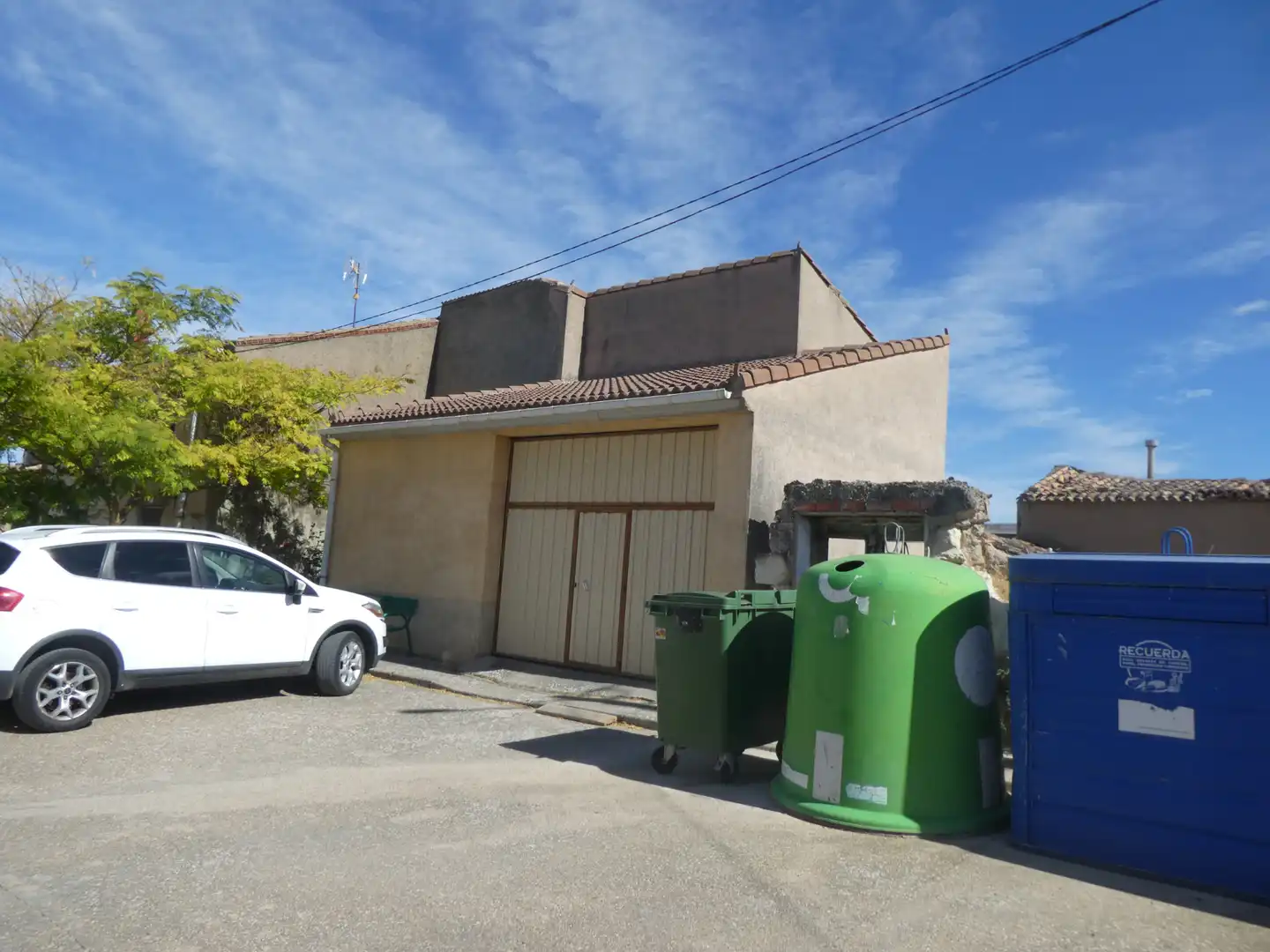 Exterior view of Houses for sale in Ciadoncha  with Storage room and Furnished