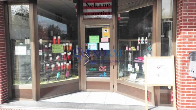 Local comercial en Alquiler en Gobelaurre Kalea en Artatza - Pinueta - Pinosolo