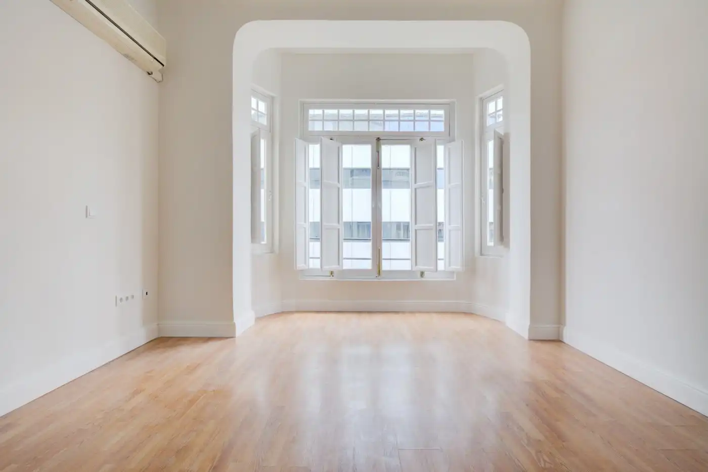 Büro zur Miete in Avenida CONSTITUCION DE LA, 16, Barrio del Centro