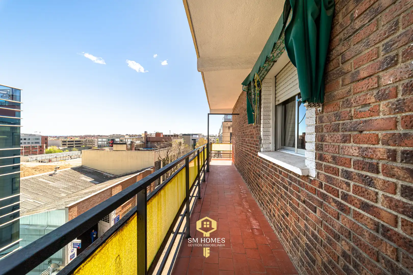 Terraza de Piso en venta en  Madrid Capital con Aire acondicionado, Terraza y Amueblado