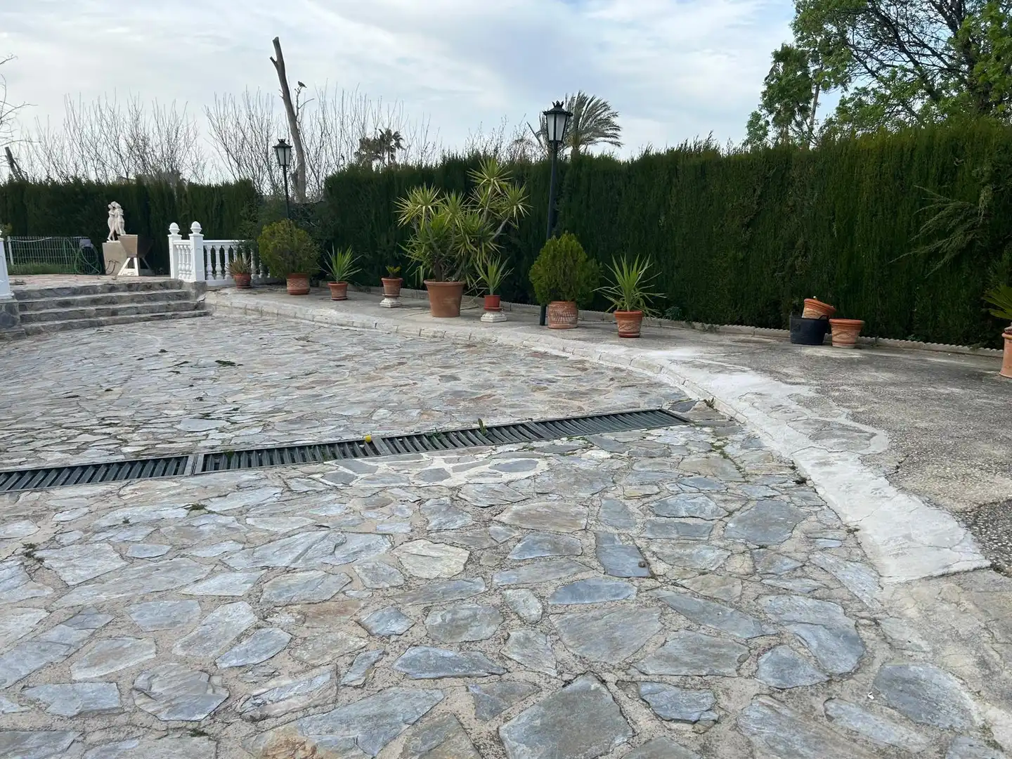 Vista exterior de Casa o chalet en venta en Jaén con Aire acondicionado, Calefacción y Jardín privado
