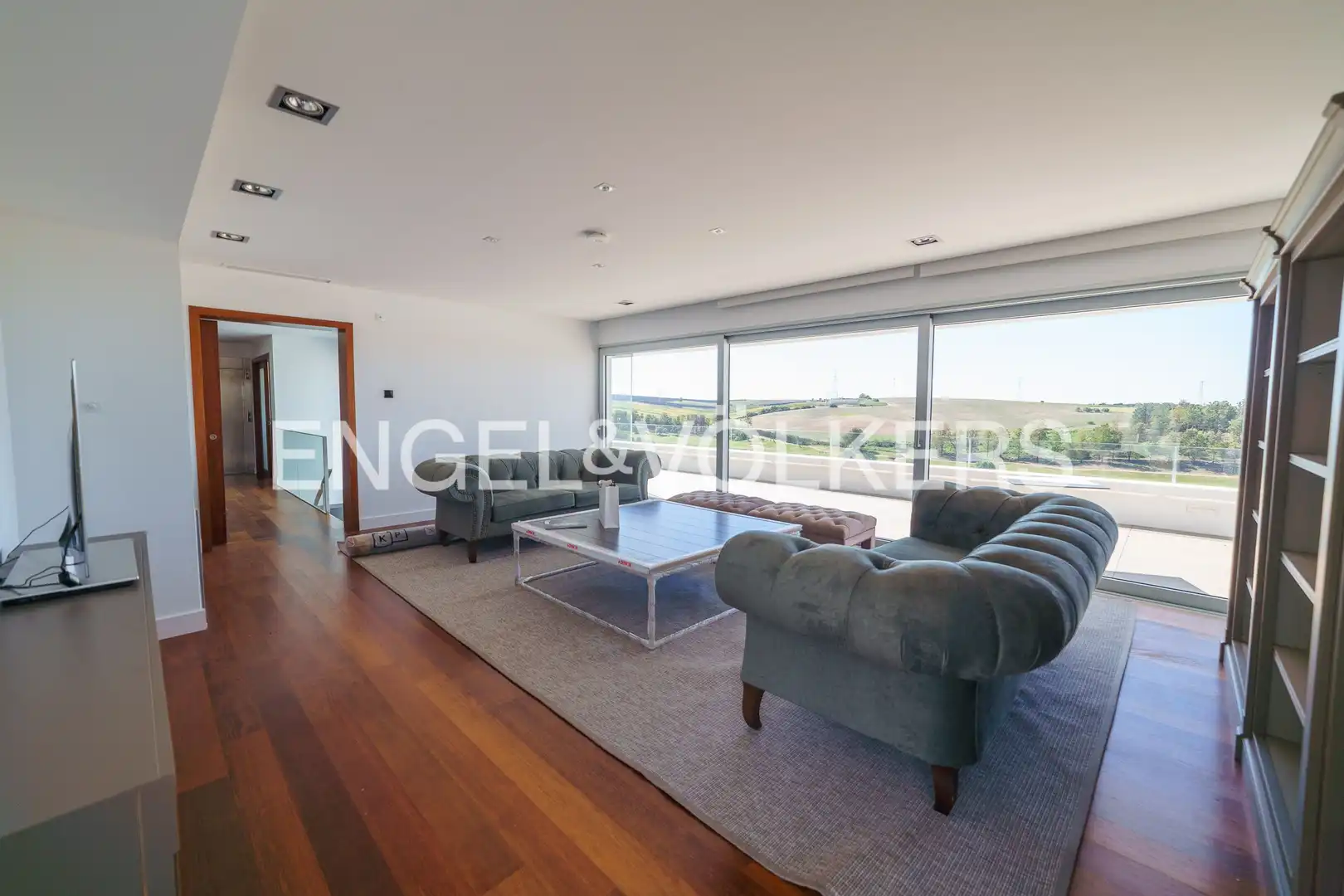 Living room of Houses for sale in Jerez de la Frontera  with Air Conditioner, Heating and Private garden