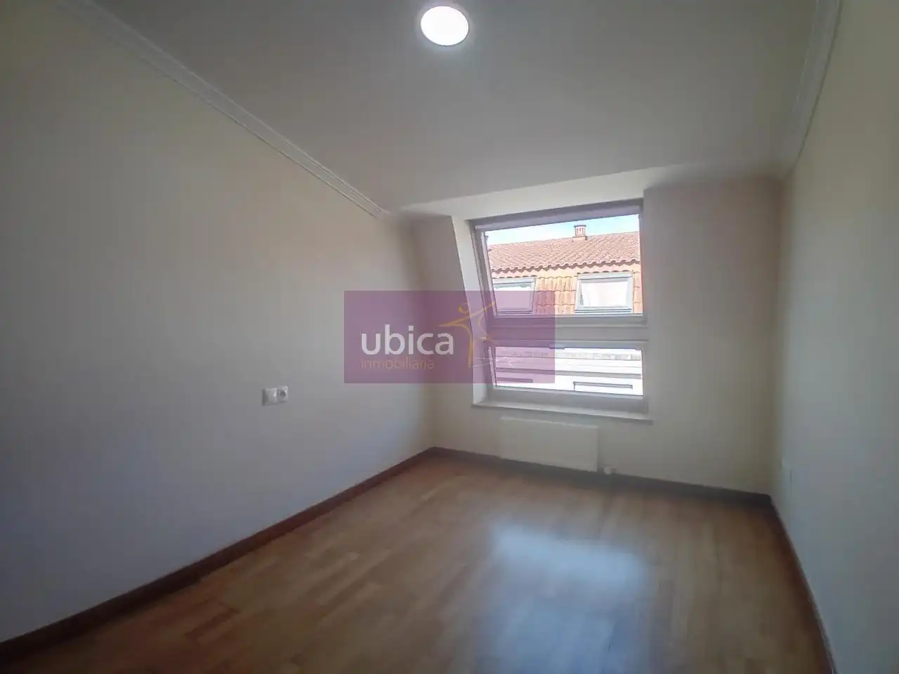 Schlafzimmer von Wohnung zum Verkauf in Salceda de Caselas mit Heizung