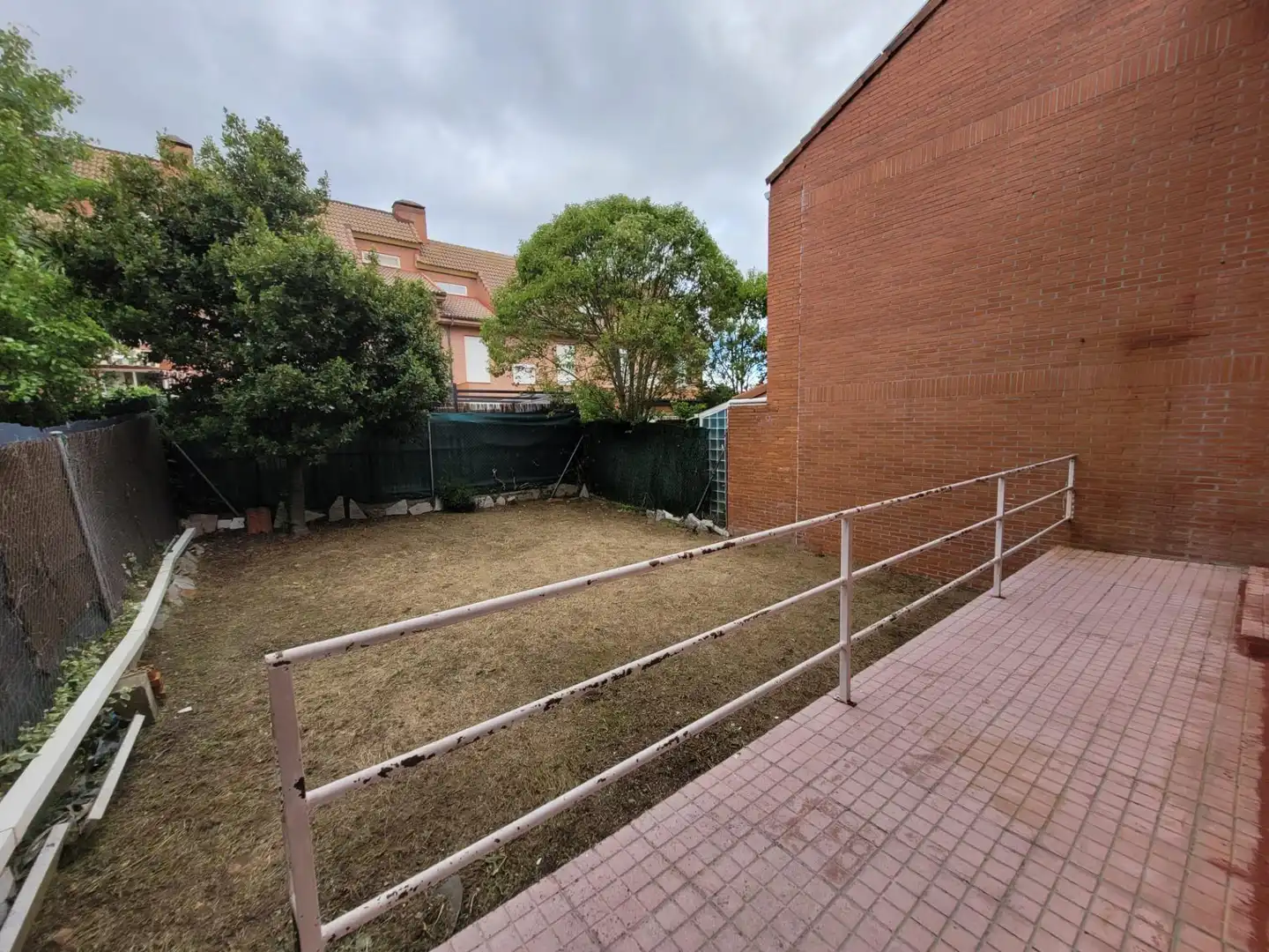 Jardí de Casa adosada en venda en Carrascal de Barregas amb Calefacció, Jardí privat i Parquet