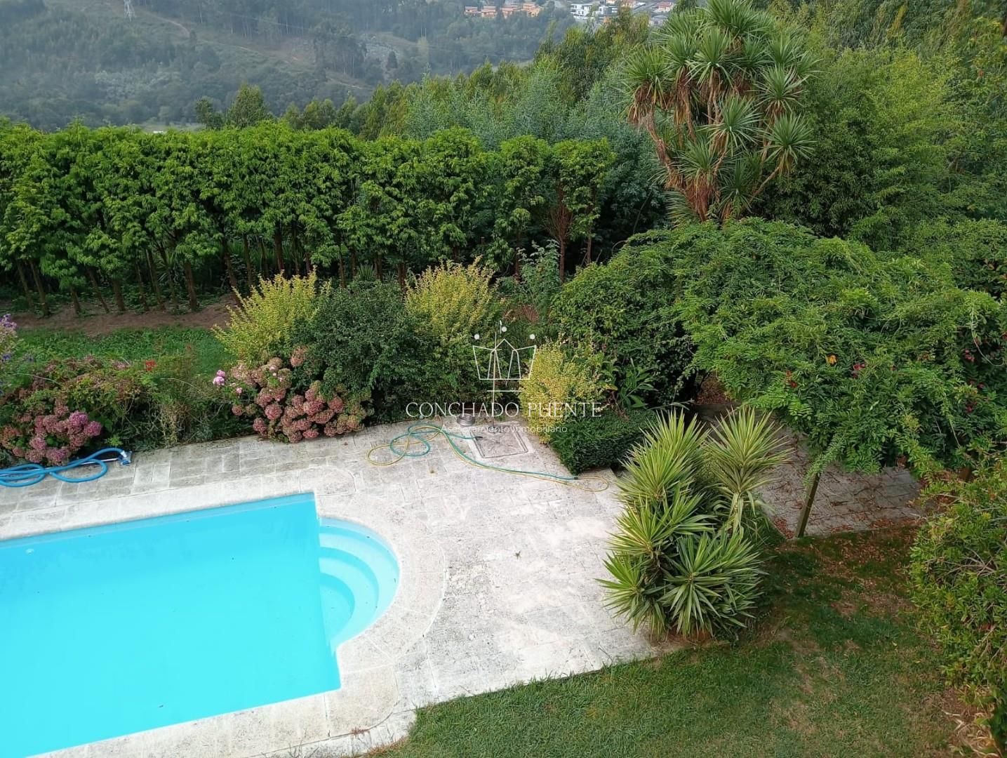 Jardí de Casa o xalet en venda en Culleredo amb Jardí privat