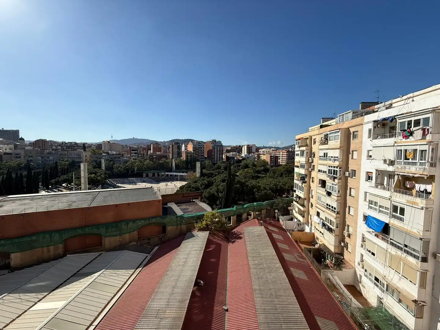 Vista exterior de Pis en venda en Barcelona amb Aire condicionat, Calefacció i Parquet