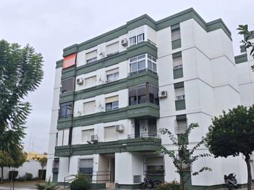 Wohnung mit Aufzug zum Verkauf in Calle Ronda de los Alunados 4