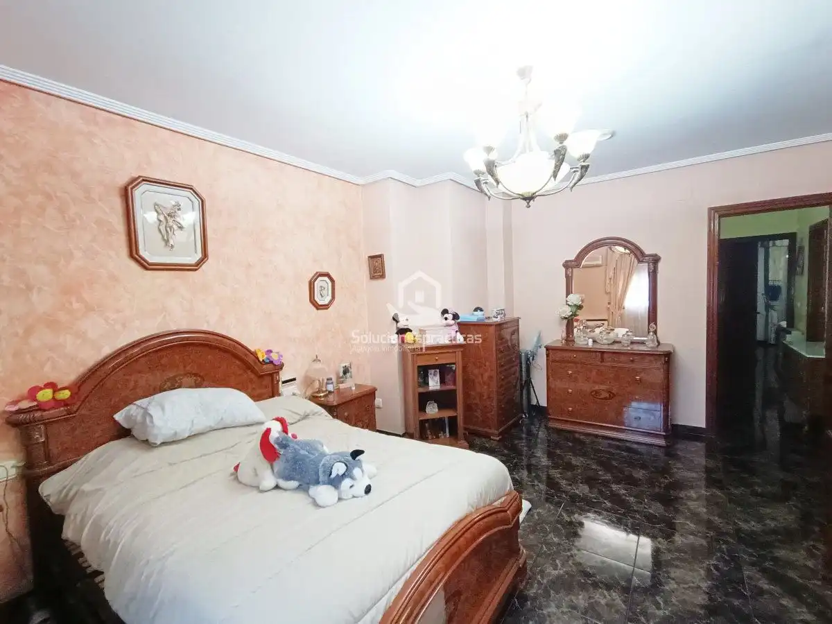 Bedroom of Houses for sale in Martos  with Air Conditioner and Terrace