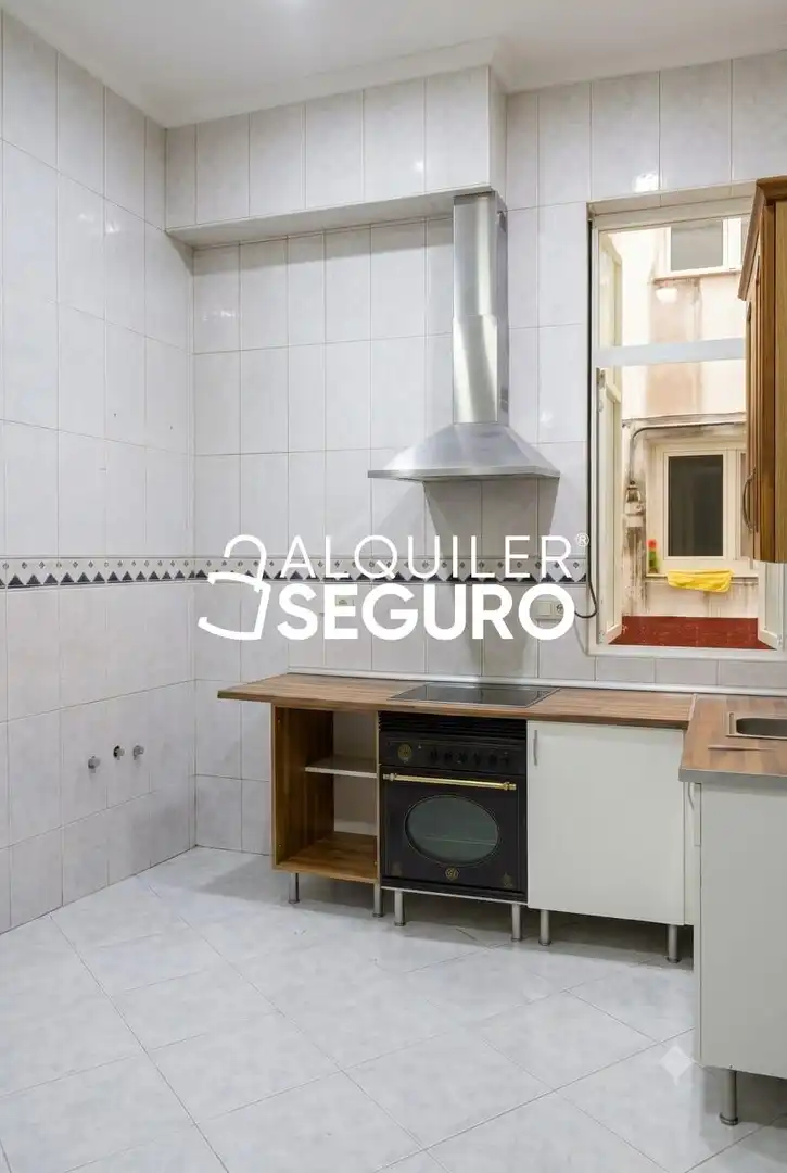 Cuina de Pis de lloguer en Torrelavega 