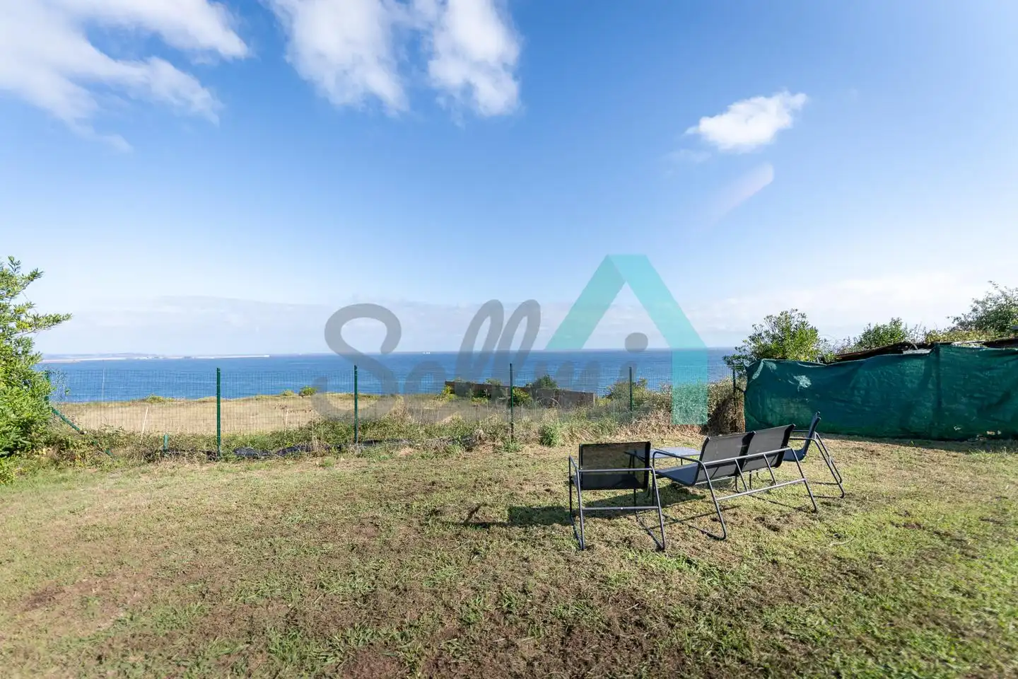 Casa o xalet de lloguer en Gijón  amb Jardí privat, Piscina i Moblat