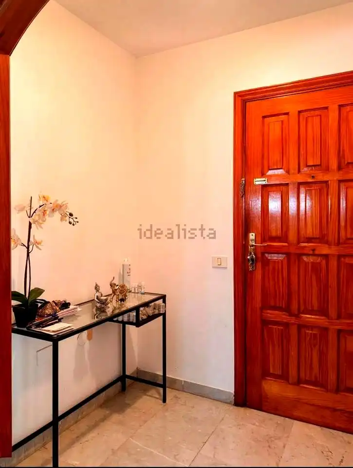 Wohnung zum Verkauf in Santa Cruz de Tenerife mit Terrasse und Abstellraum