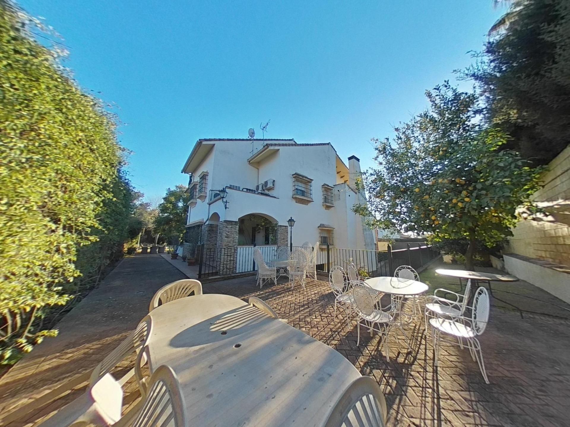 Jardí de Casa o xalet en venda en  Córdoba Capital amb Aire condicionat, Calefacció i Terrassa