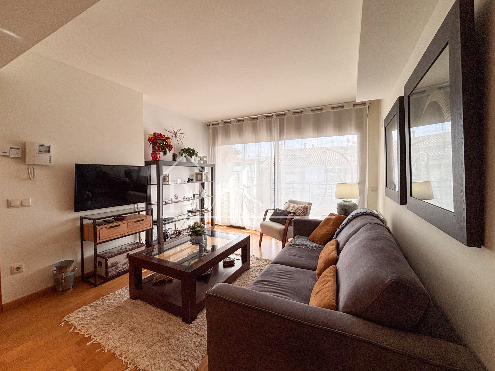 Sala de estar de Dúplex en venta en Sant Celoni con Aire acondicionado, Calefacción y Terraza