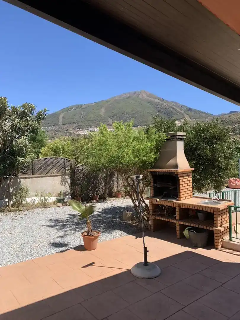 Terrasse von Country house zur Miete in Alcaucín