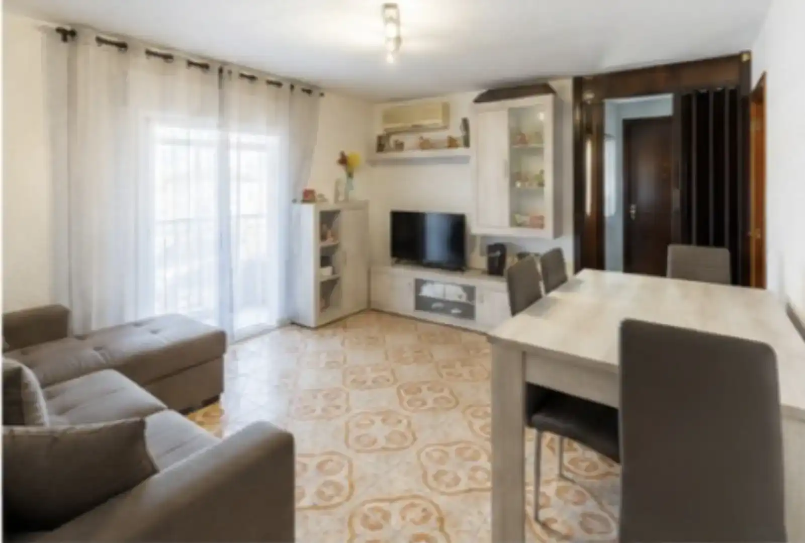 Sala d'estar de Pis en venda en Badalona amb Aire condicionat i Balcó
