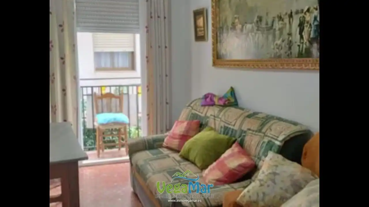 Dormitori de Casa o xalet en venda en Otívar