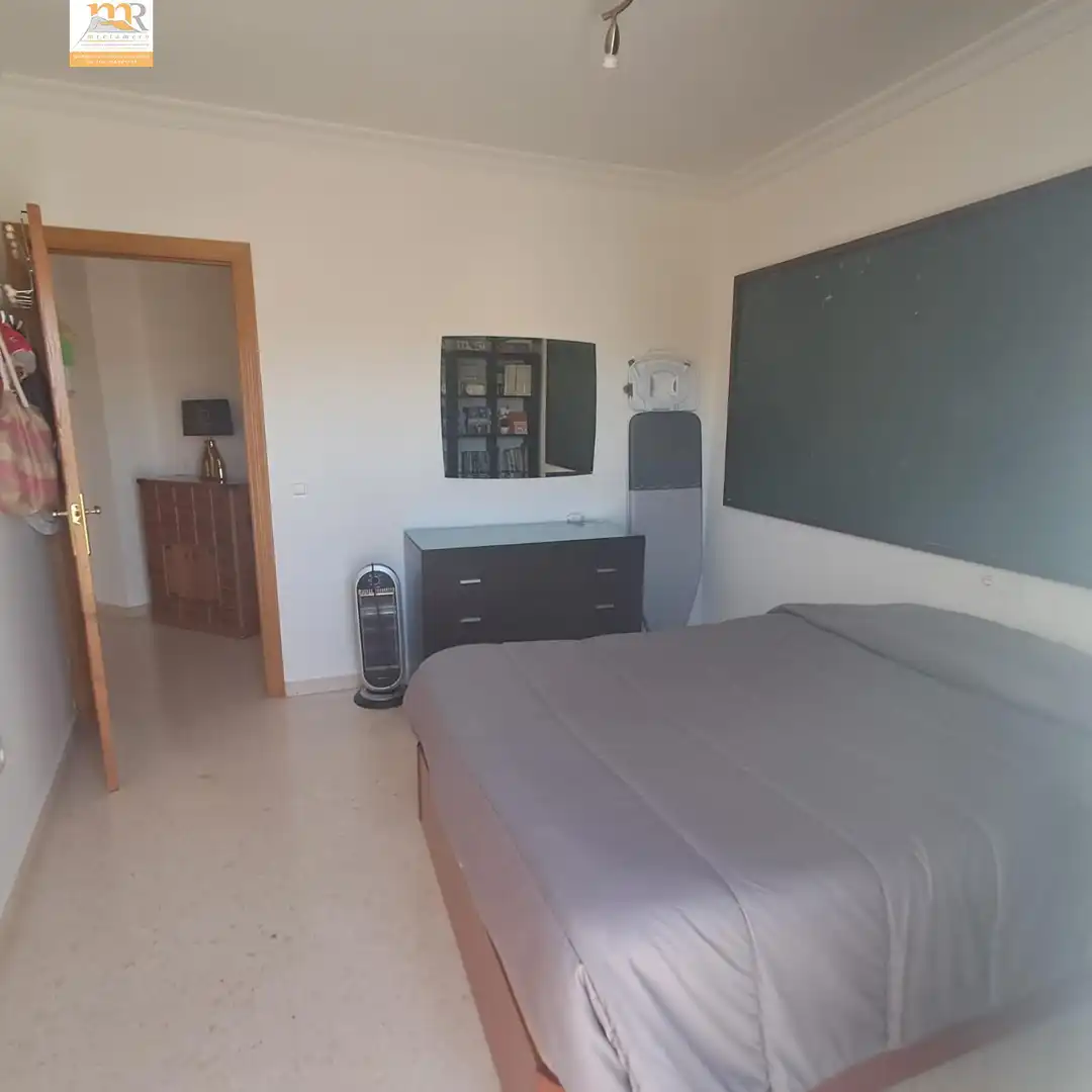 Bedroom of Attic for sale in Estepona
