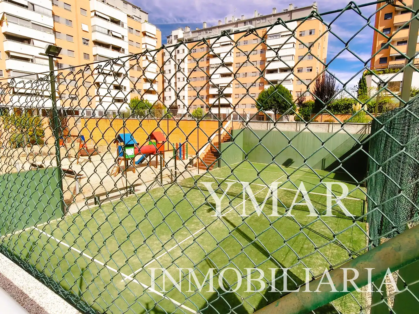 Exterior view of Flat for sale in Alcorcón  with Air Conditioner, Heating and Terrace