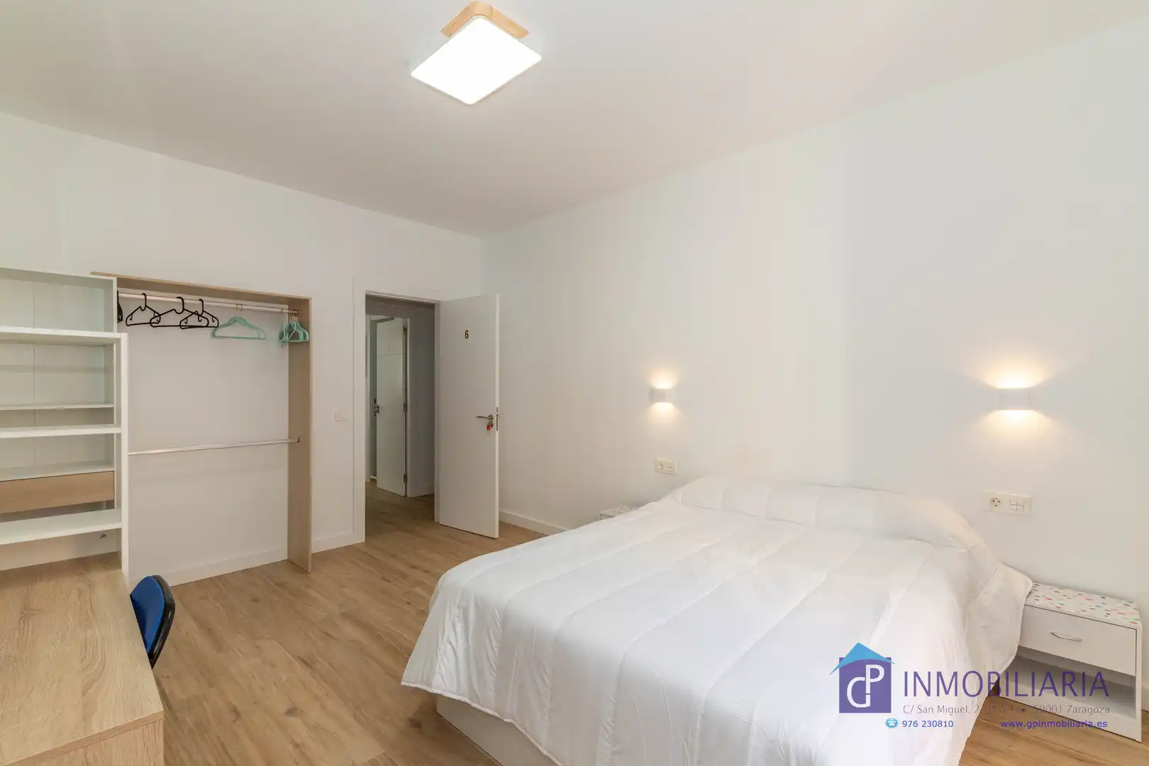 Flat for sale in Calle de Santiago, Alfonso