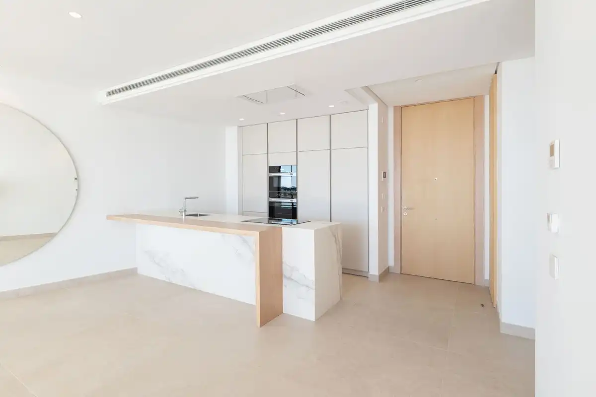 Küche von Wohnung zur Miete in Benahavís mit Abstellraum