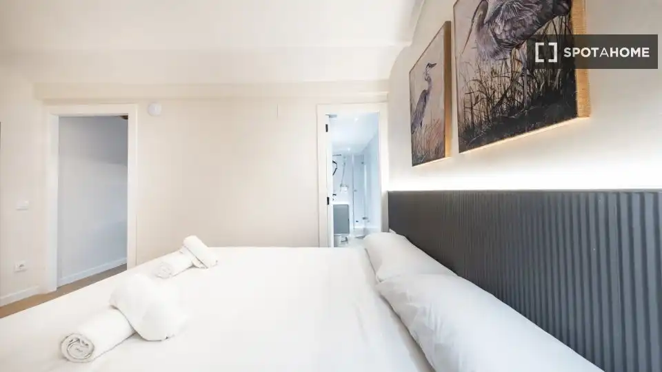 Room in Sants-Badal