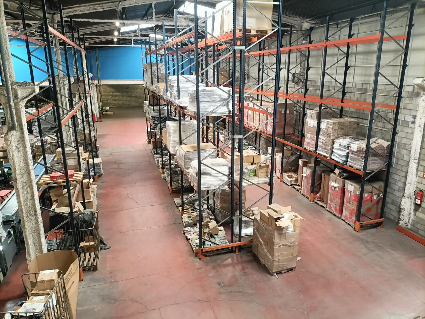 Nave industrial de alquiler en Barcelona con Calefacción y Alarma
