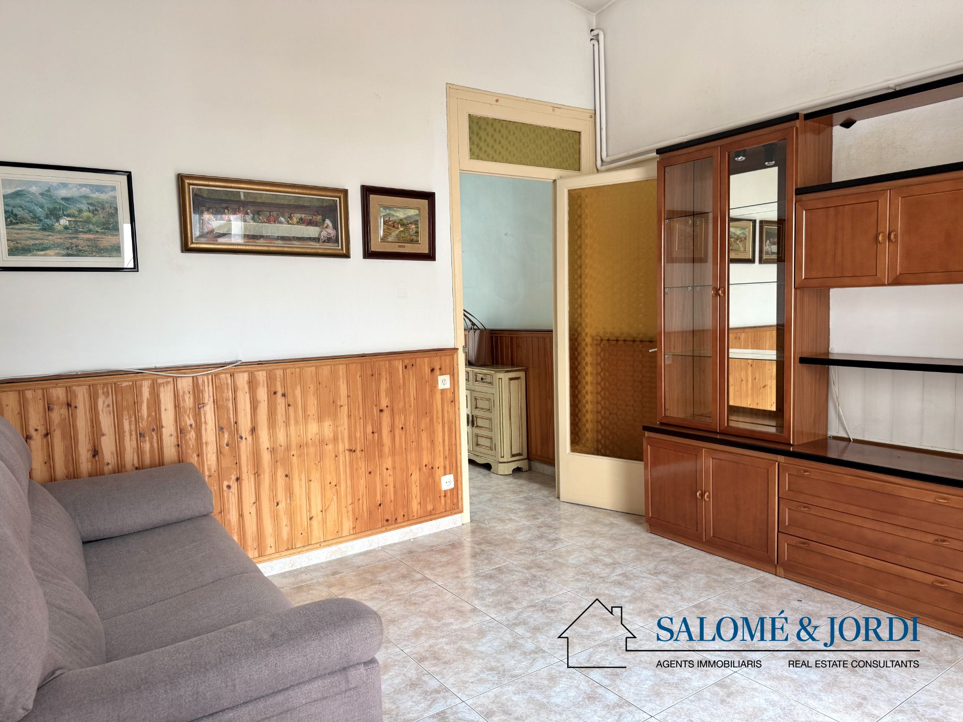 Sala d'estar de Casa adosada en venda en Vilassar de Mar amb Calefacció, Terrassa i Traster