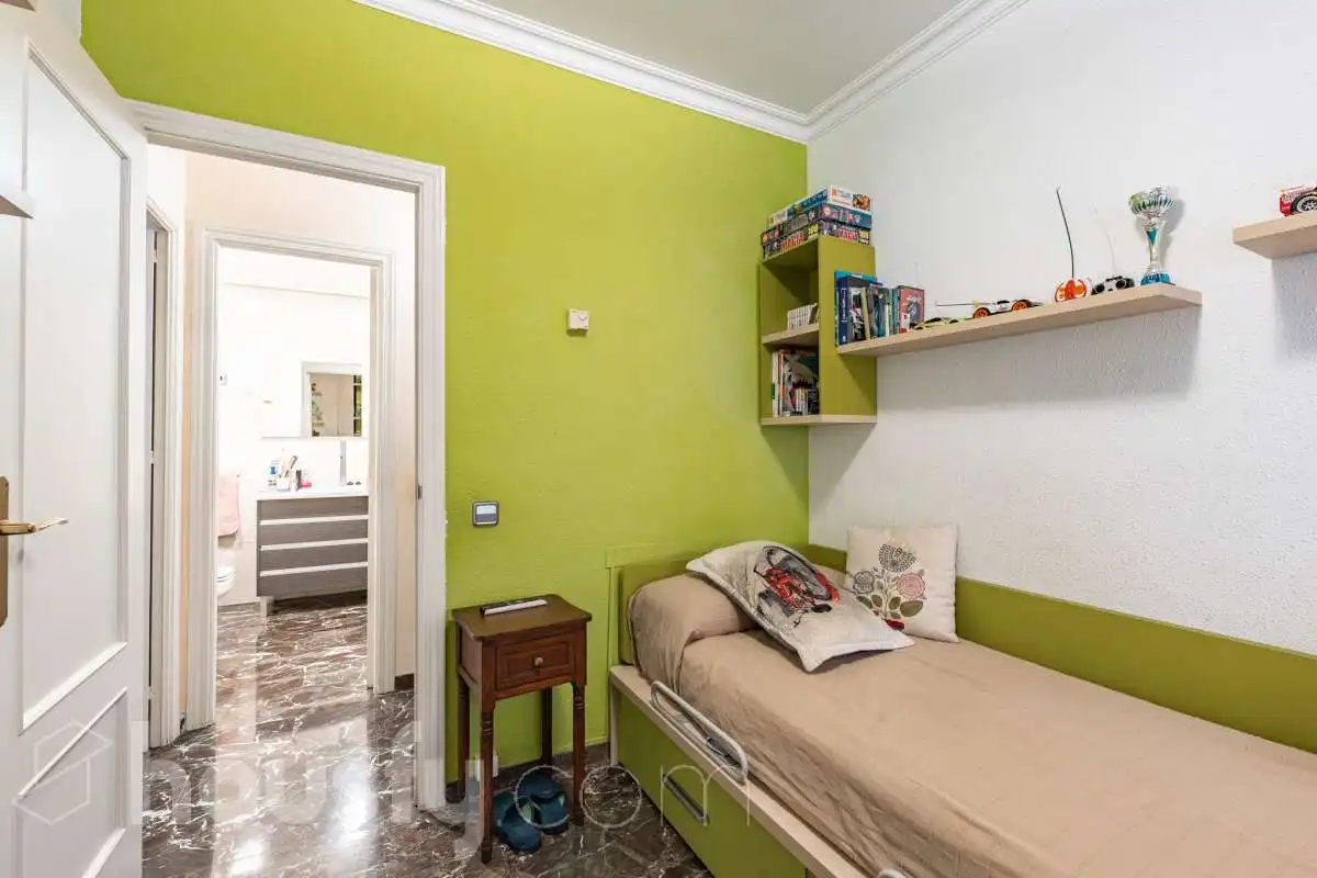Bedroom of Flat for sale in Pallejà  with Air Conditioner, Heating and Balcony